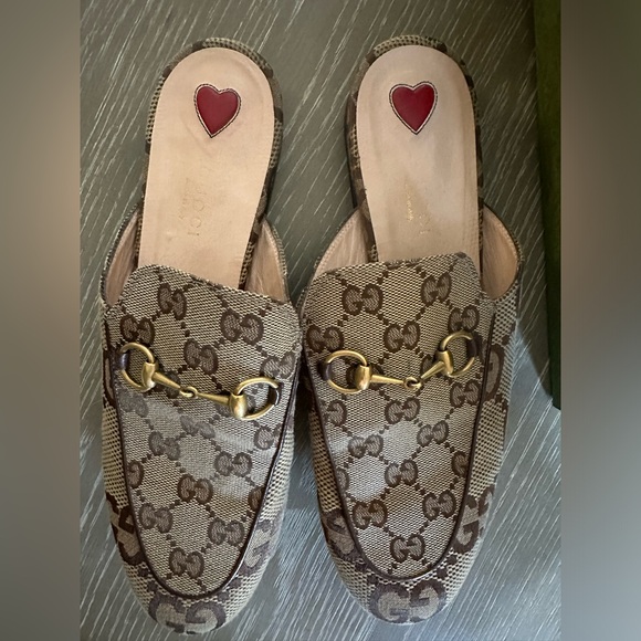Gucci Loafers - Picture 4 of 7
